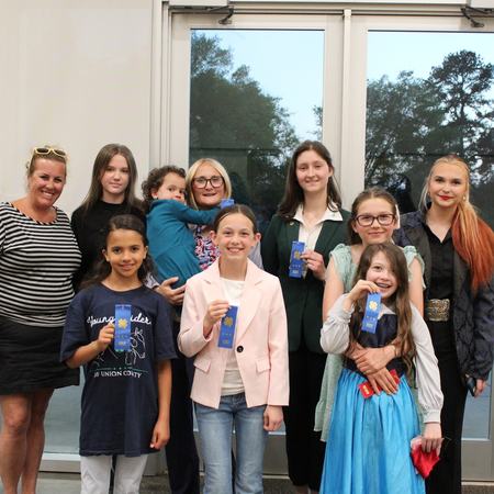 Young Riders Club Members at County Activitiy Day