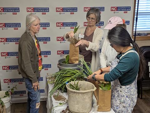 Hands-On Activities at An Extension Master Gardener Meeting