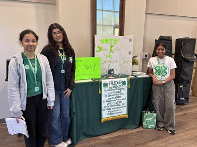 Mecklenburg County 4-Hers at Teen Retreat 2026
