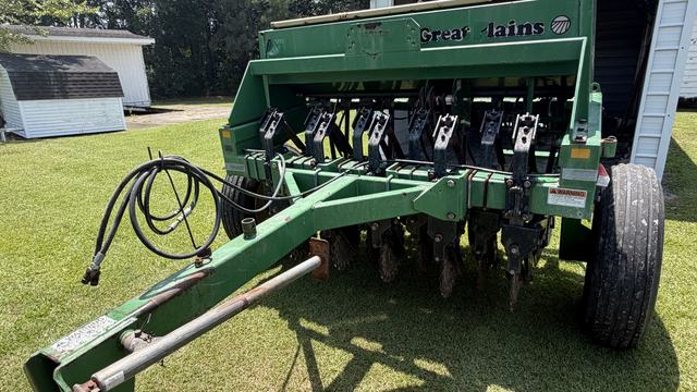Image of the Great Plains No-Till Drill