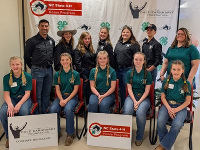 Junior & Senior Cherokee County Horse Bowl Team at State Competition.