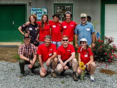 2022 entomology work crew