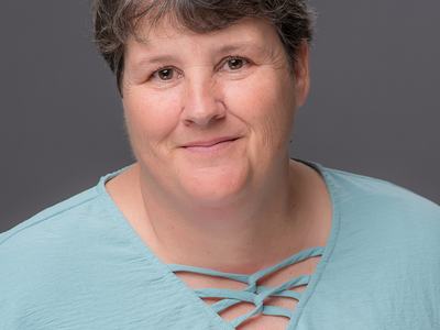 Jean Brownfield Headshot