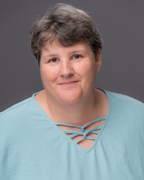 Jean Brownfield Headshot