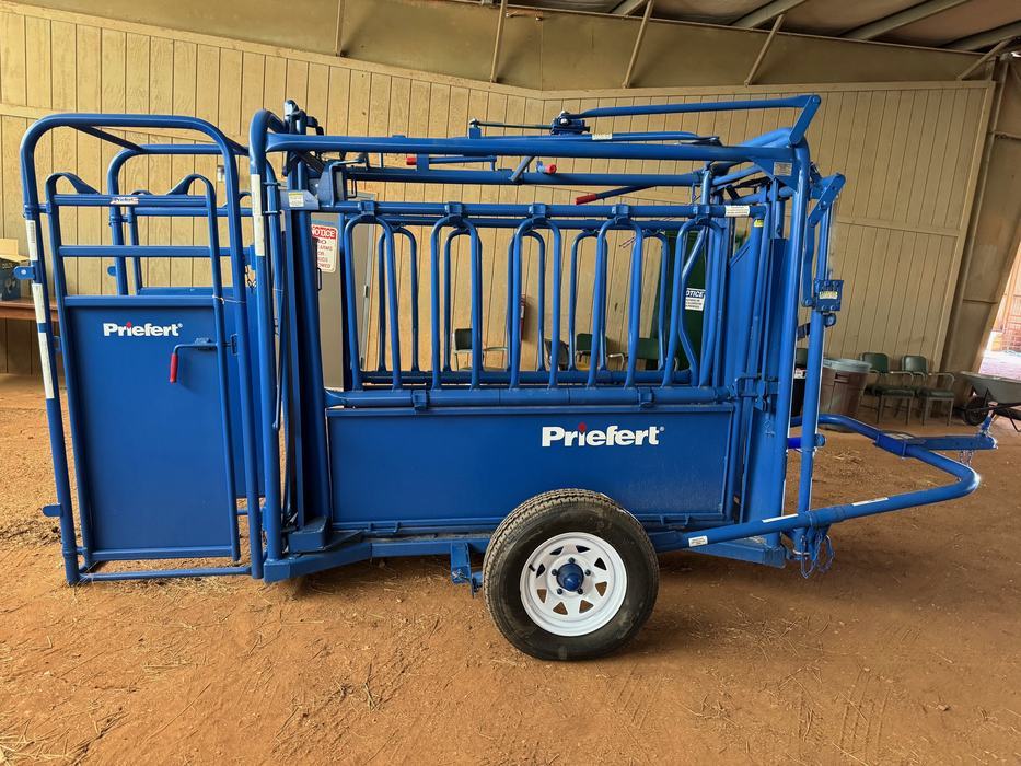 Cattle Squeeze