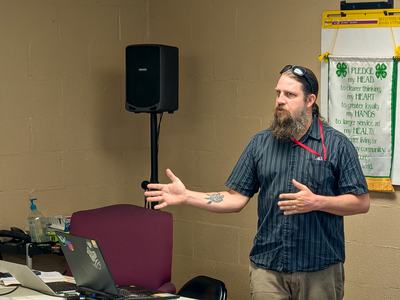 Extension Master Gardener providing a lecture