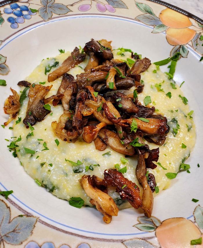 Oyster Mushrooms over Grits